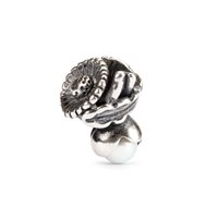 Charm Trollbeads Donna Fiori di nascita in Argento Perla TAGBE-00030 - TAGBE-00030